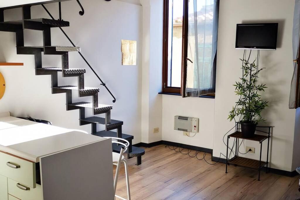 Studio Loft In The Center Sanremo For 3 People ภายนอก รูปภาพ